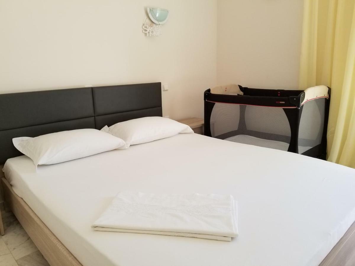 Galini Apartment Λουτράκι Εξωτερικό φωτογραφία